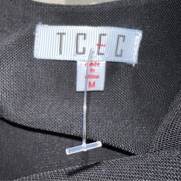 TCEC Athletic Romper Size Medium - Picture 5 of 8